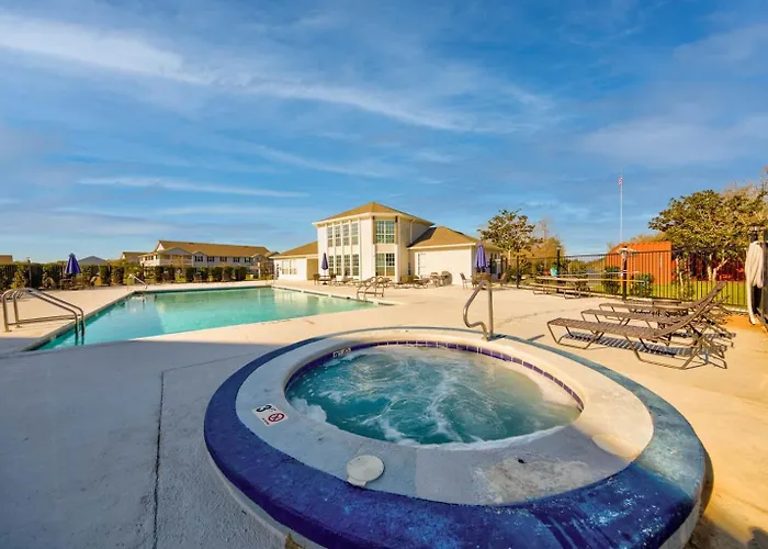 Colony Club T8 By Collection